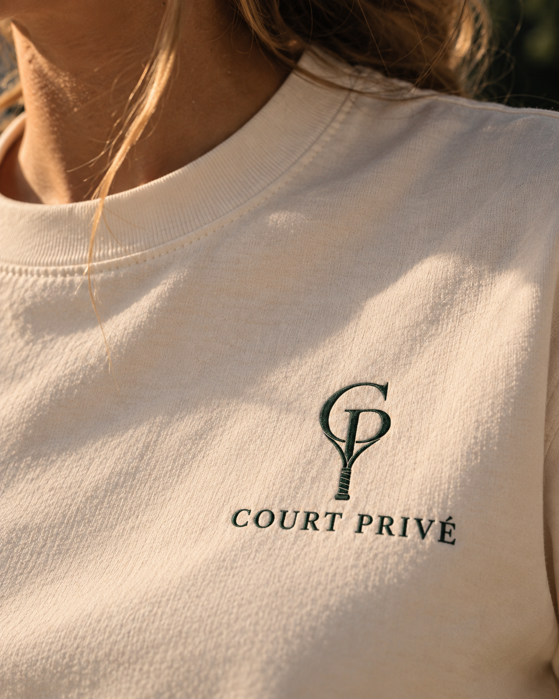 Privé Tee embroidered chest detail